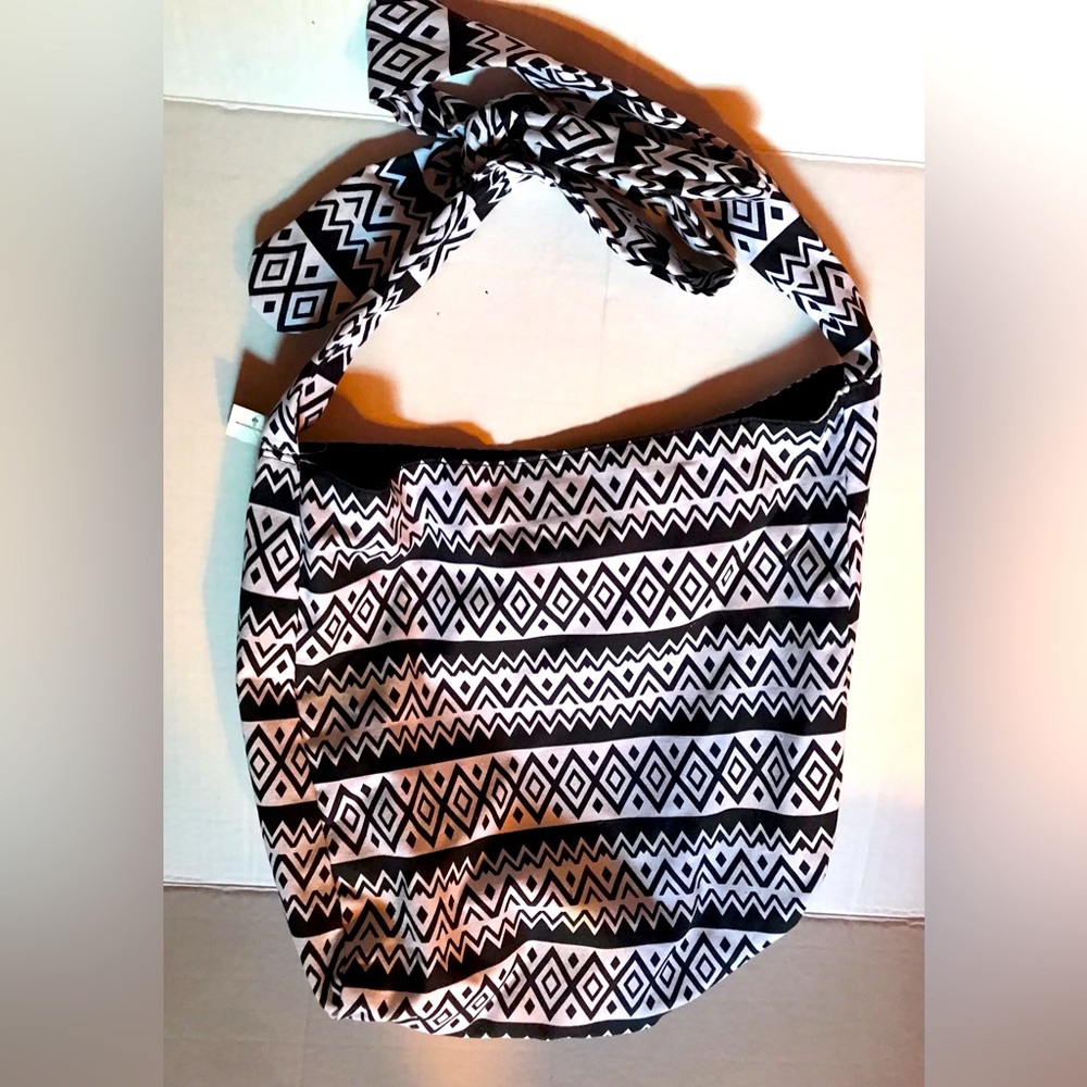 Hobo beach bag No Boundaries